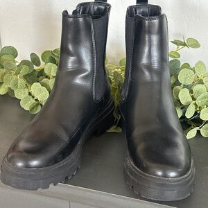 1” Platform Combat Boots — Size 8.5 | Pull-On Style | No Laces | A New Day Brand